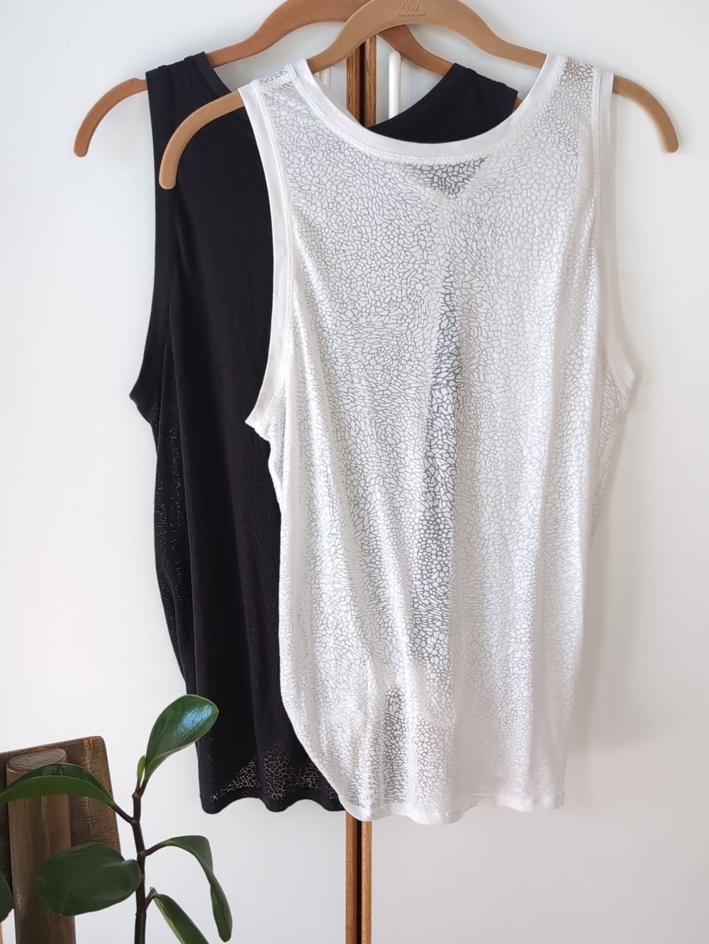 Lululemon Meet Halfway Tank Set Of 2 Polar Shift Veil Black White Sheer 6 8